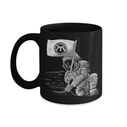Metrix Astronaut Black Mug